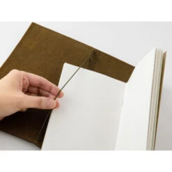 Traveler's Notebook Olive 18 Traveler's Notebook Olive -Stationery Shop travelers company travelers notebook olive 8